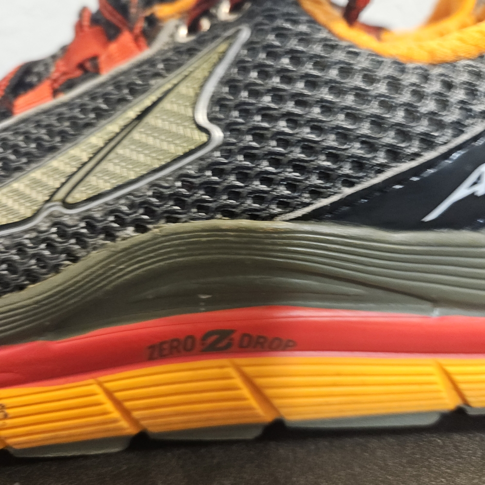 Altra Olympus Zero Drop  Running Shoes - Picture 2 of 7